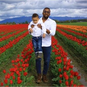 Meet your Posher, Asher